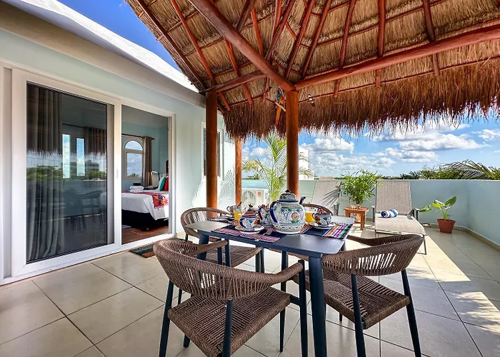 Casa Sonoma - Charming Minutes From & Reef