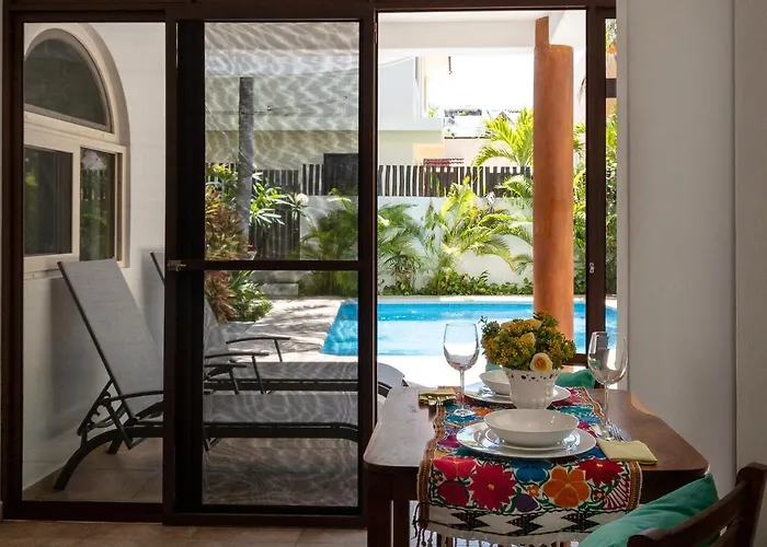 Casa Sonoma - Charming Minutes From & Reef *