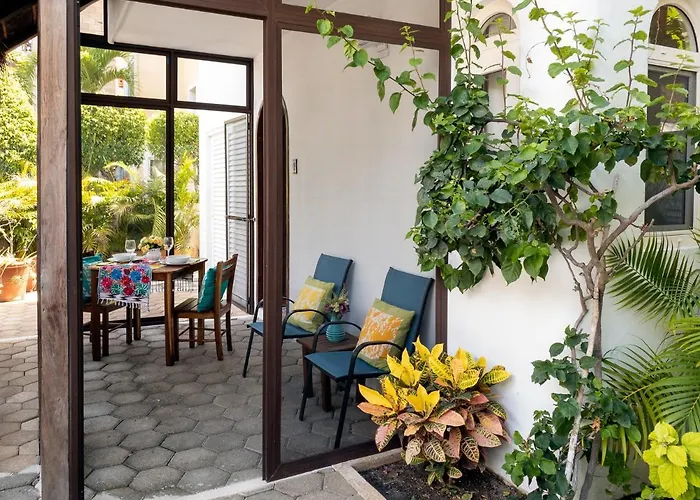 Casa Sonoma - Charming Minutes From & Reef Appartement *